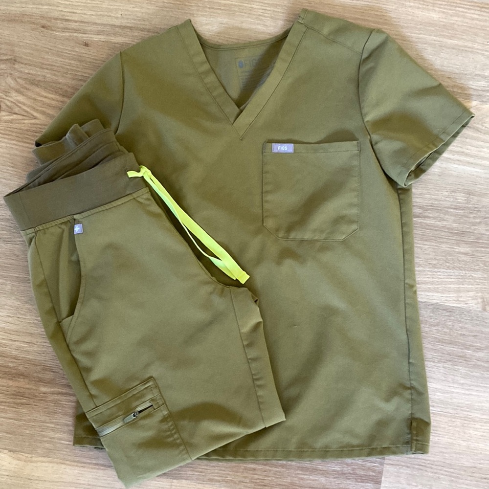 Figs Scrubs Set
